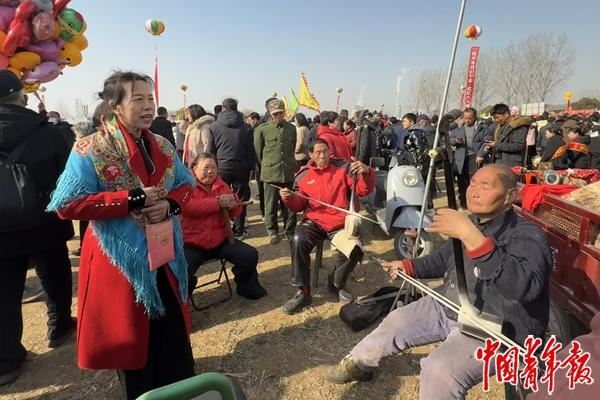 文化中国行 | 在麦田，唤醒曲艺下一个春天_新闻频道