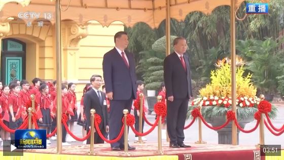 越共中央总书记苏林为习近平举行欢迎仪式