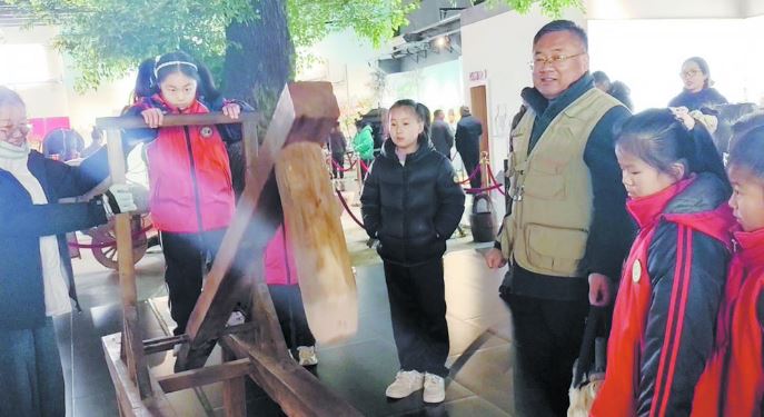 小记者探秘酒城,触摸千年文脉