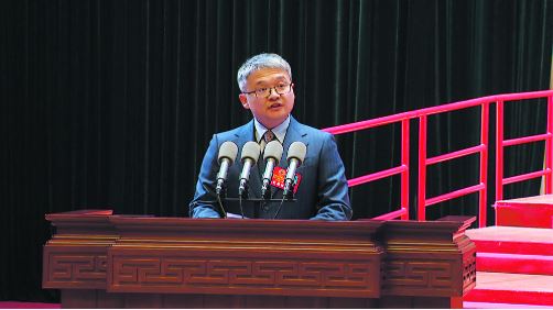 6位市政协委员登台发言为菏泽发展建言献策