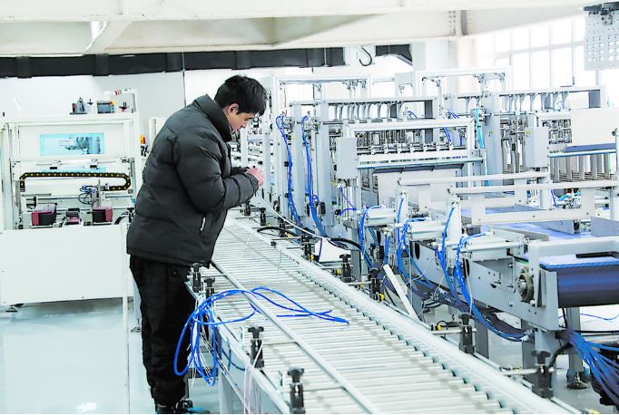 重点项目建设开足马力