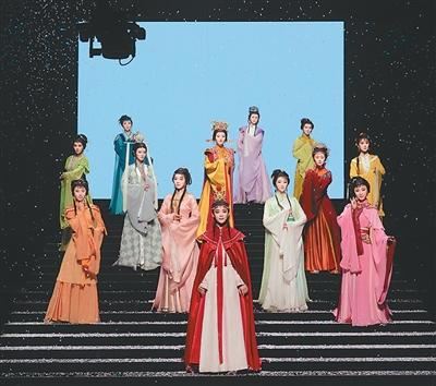 在跨界中拓展戏曲美学（春晚“精彩回放”）_新闻频道
