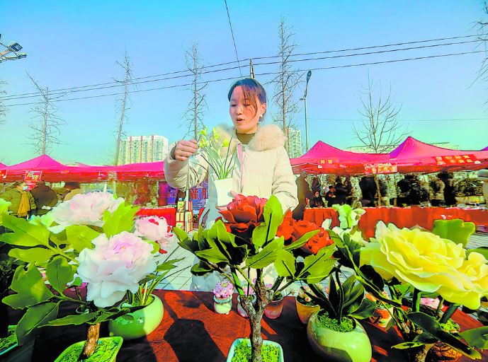 巧手捻芳华