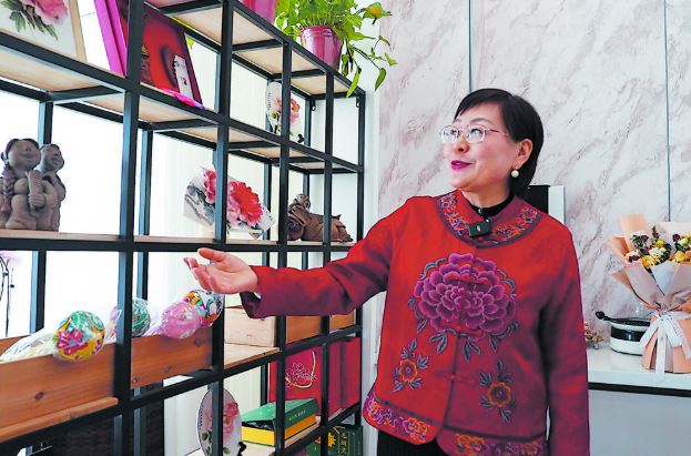 把自己活成一束光