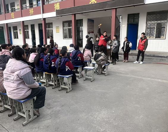 500场防溺水公益宣讲温暖全城