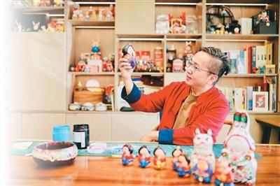 会“唱歌”的泥土 哨音里的童趣（我与非遗）_民声频道