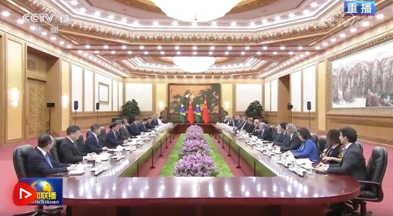 习近平同巴西总统卢拉会谈